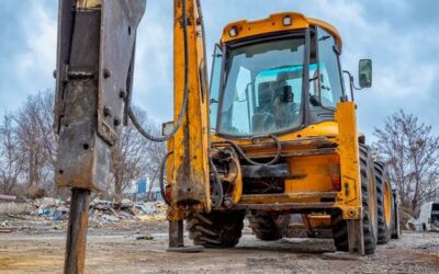 5 Hal Yang Harus Diperhatikan Saat Sewa Excavator Breaker